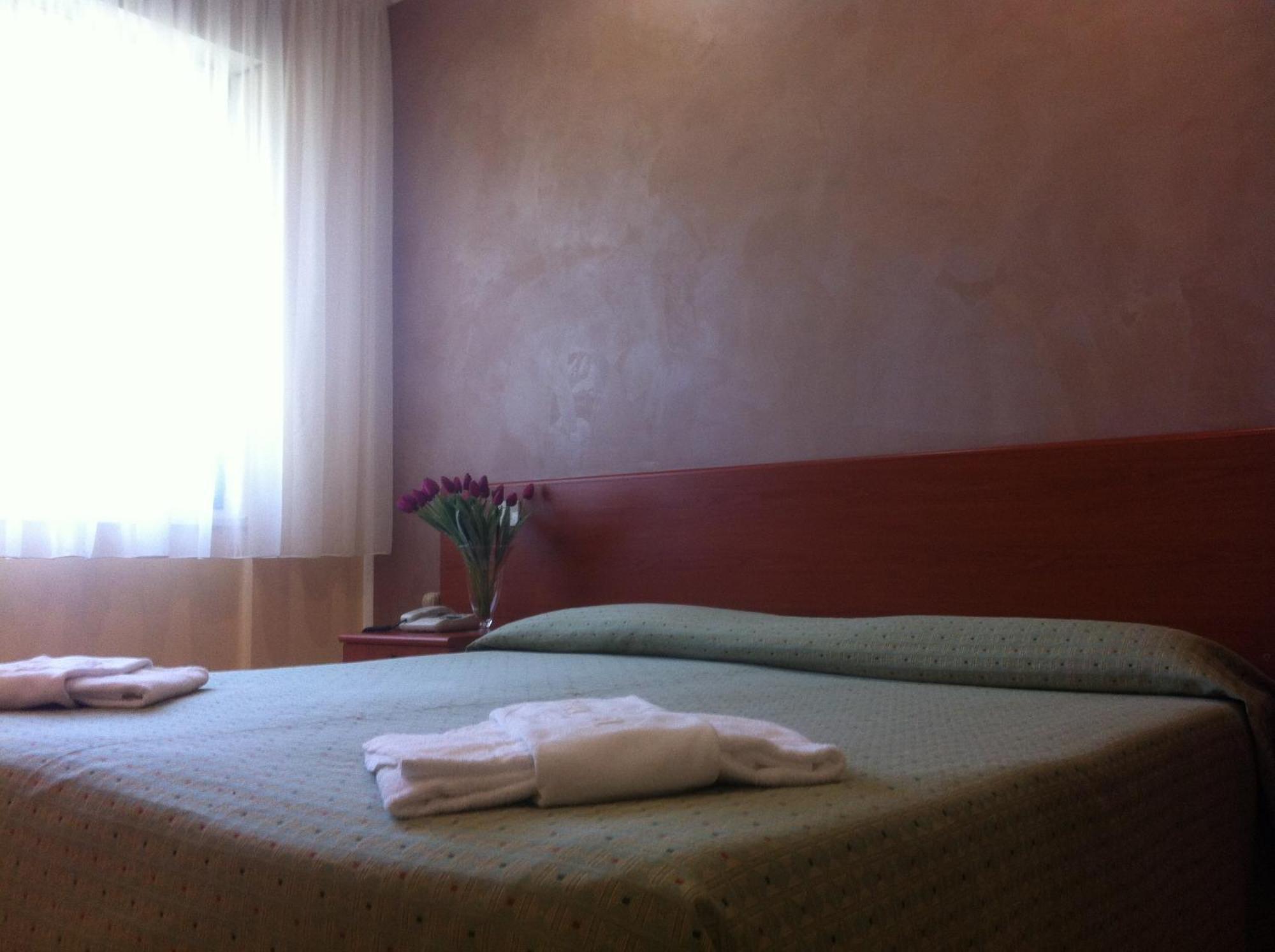 Hotel Europa Termoli Kültér fotó